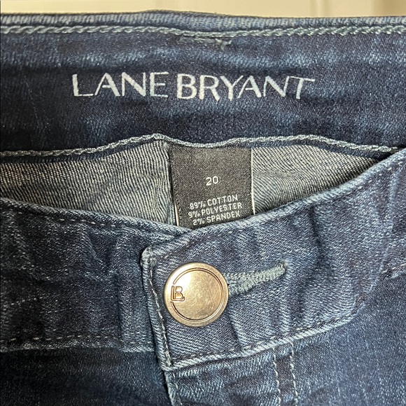 Lane Bryant Indigo Denim Capris Size 20 - Picture 2 of 5
